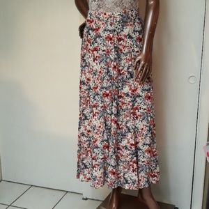 NWOT Floral Button Down Front Full Prairie Skirt